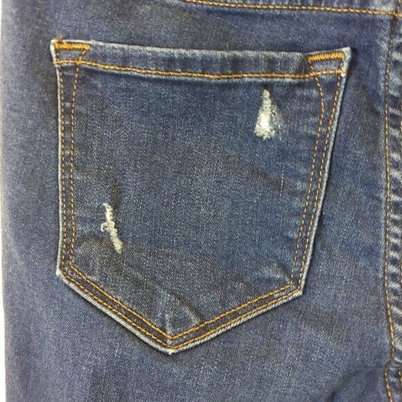 Old Navy Rockstar distressed mid-rise skinny Jeans - Picture 9 of 12